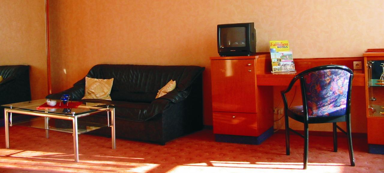Hotel Weisser Hirsch Schwarzburg Zewnętrze zdjęcie